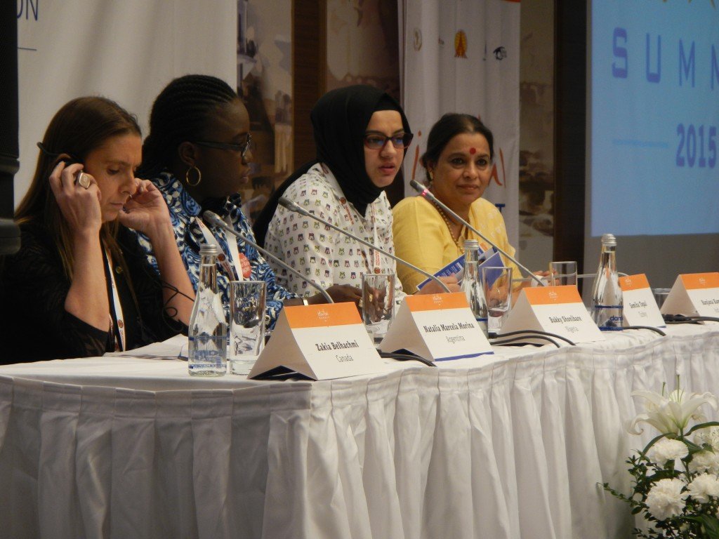 Participación de Natalia Molina . Cumbre de Estambul 2015