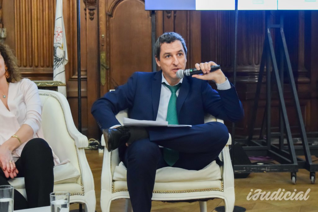 Francisco Ferrer en la Legislatura porteña